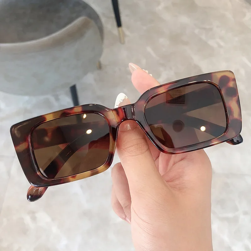 Sunglasses Uv400 - 새로운 인기 패션 아이템: 여성용 작은
