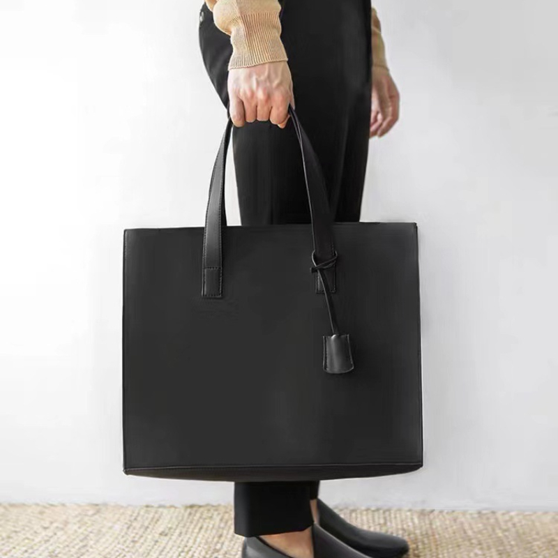 2026 새로운 남성용 핸드백 어깨끈이 있는 크로스바디 - Leather Briefcase 리뷰 및 가격